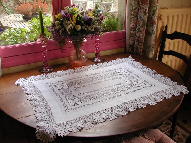 Stunning table centre or chest topper with drawn thread & irish guipure1890