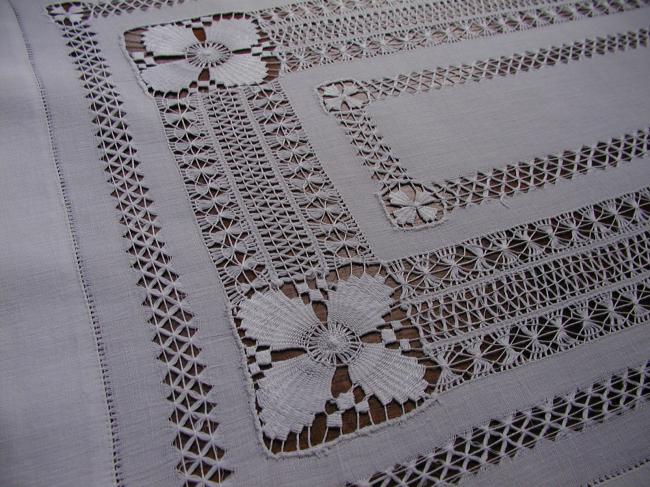 Stunning table centre or chest topper with drawn thread & irish guipure1890