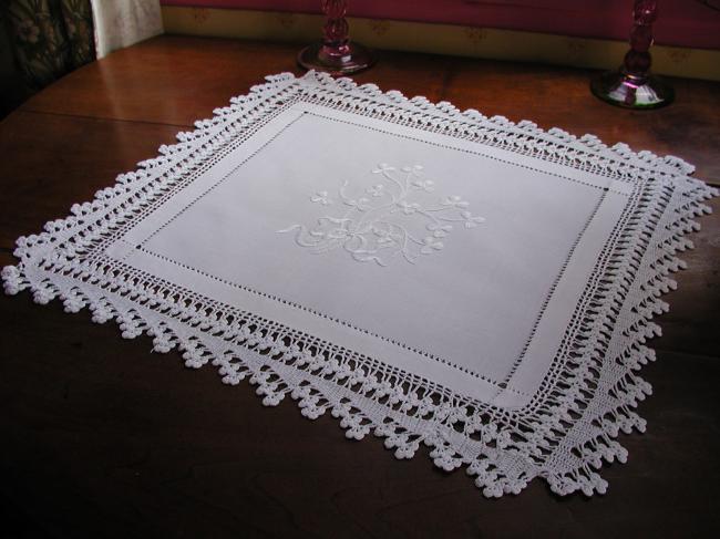 So romantic trolley or chest cloth with embroidered clover & pretty lace edging