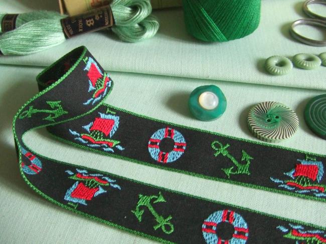 Ancien ruban en coton tissé sur le thème de la Marine (bateau, ancre) noir&vert