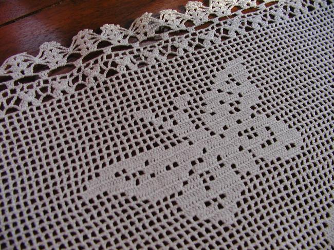 Superb crochet lace with butterfly table centre or tray cloth