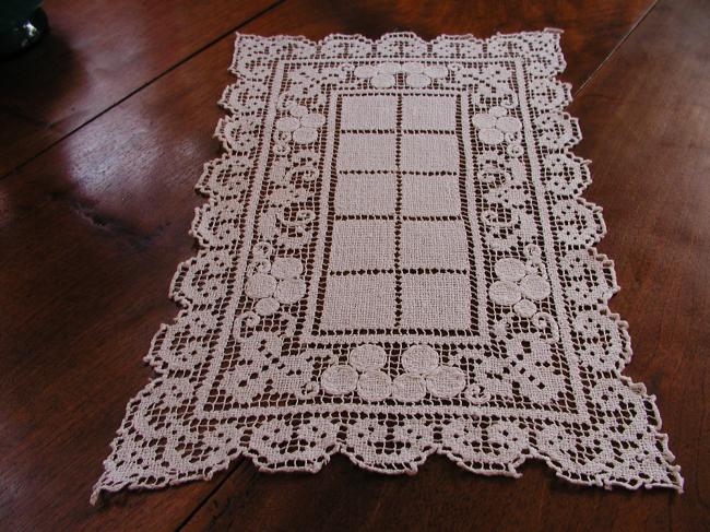 Lovely Filet lace tray cloth, with vine pattern