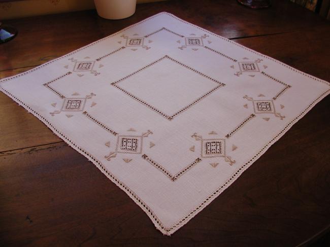Lovely squared table centre with drawn thread works and filet lace inserts