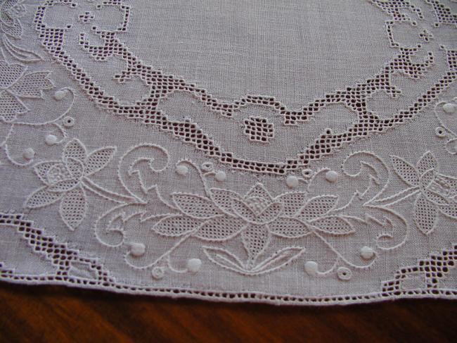 Gorgeous tray cloth with punch and drawn thread works