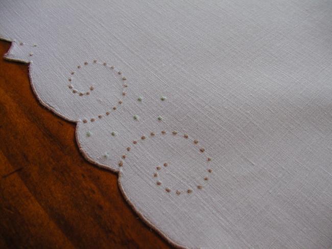 So sweet table runner with Madeira colorful embroidery