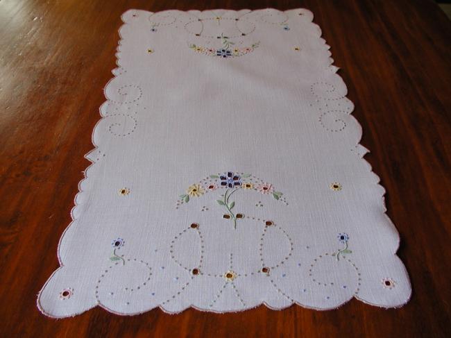 So sweet table runner with Madeira colorful embroidery