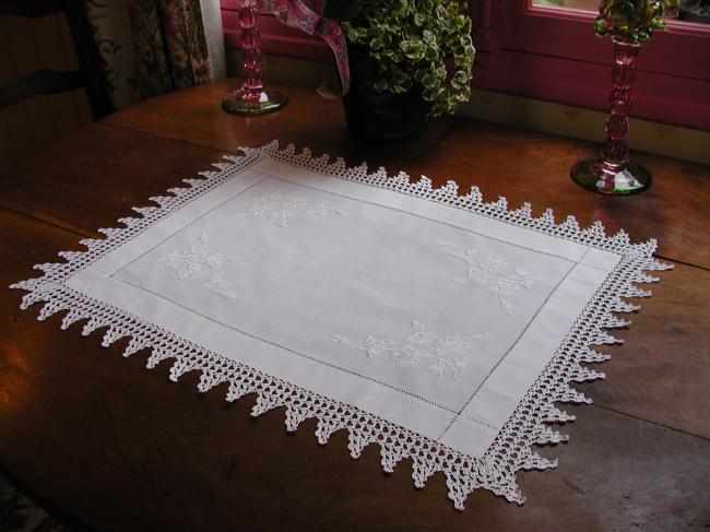 Wonderful table centre with white embroidery and lovely crochet lace