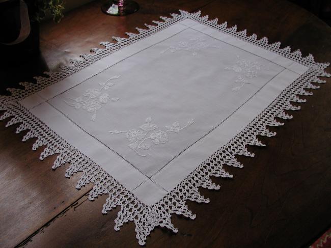 Wonderful table centre with white embroidery and lovely crochet lace