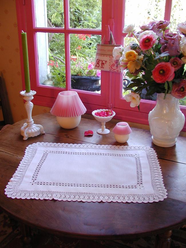 Superb linen table centre with hand-made crochet lace & drawn thread river