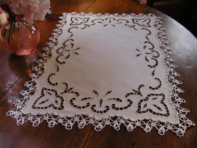 Gorgeous linen table centre with Richelieu works and Cluny lace