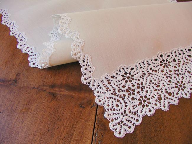 Charming table runner with hand-made Renaissance style tape lace
