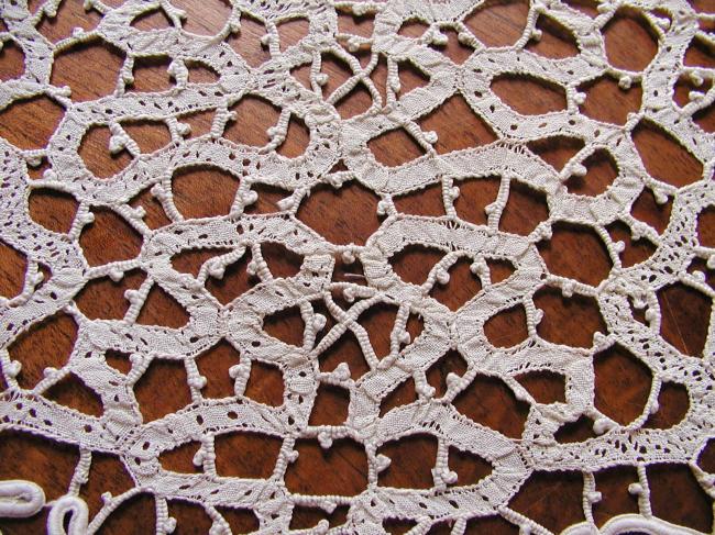 Wonderful table runner in tape lace with  Richelieu bridges 1900