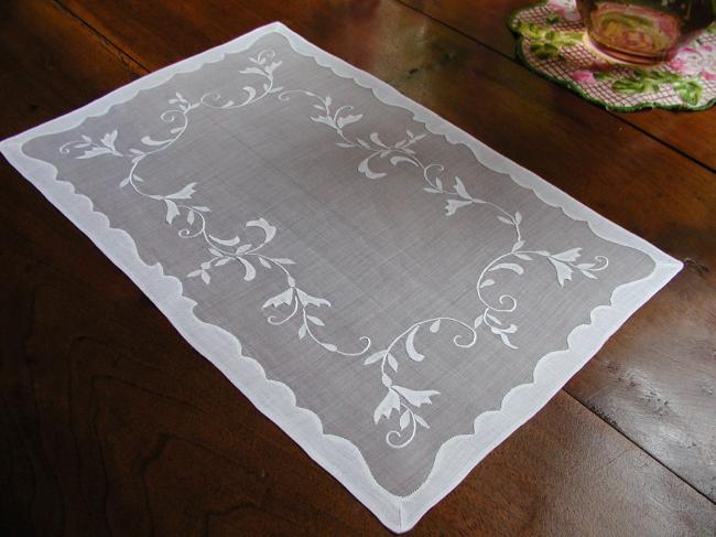 So charming table centre with applied and white works on organdi