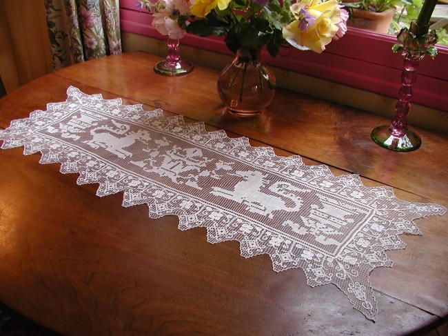 Wonderful table runner in ultra fine filet lace with dragon-dogs and urn ,19th