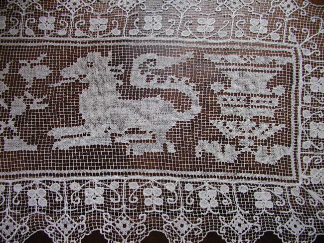 Wonderful table runner in ultra fine filet lace with dragon-dogs and urn ,19th