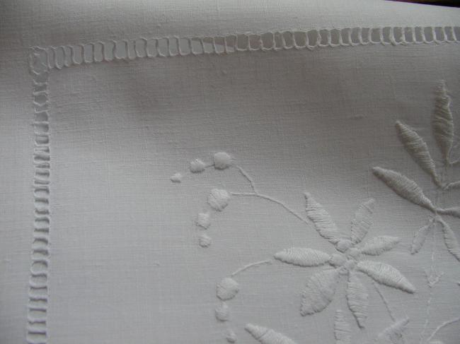 So sweet nightdress case with white embroidery of foliage and flowers