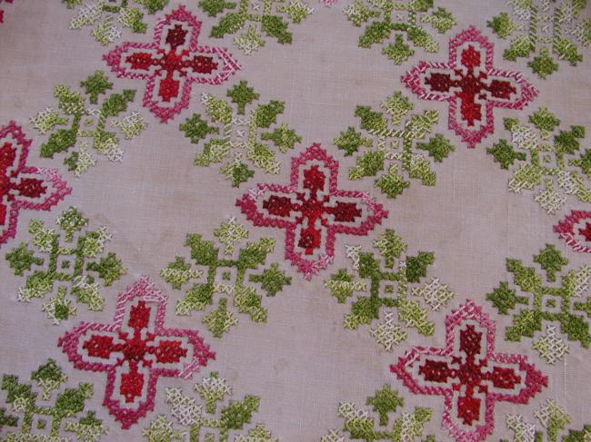Gorgeous large table centre with hand embroidered cross stitches flowers