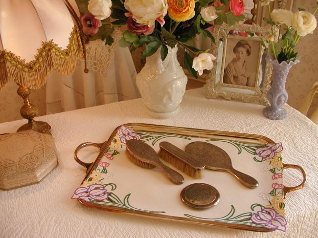 Wonderful table centre with hand-embroidered Richelieu iris flowers 1920