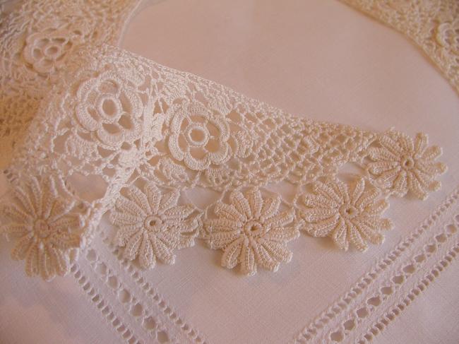Superb fine collar hand-made irish guipure lace 1900