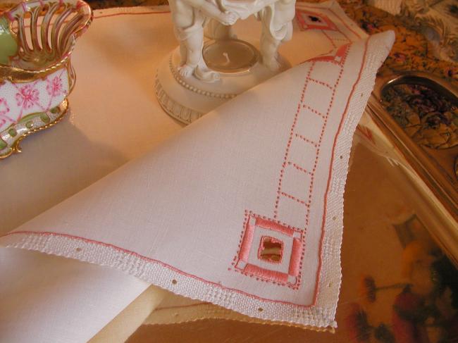 Superb linen table centre with hand-made pink embroidery