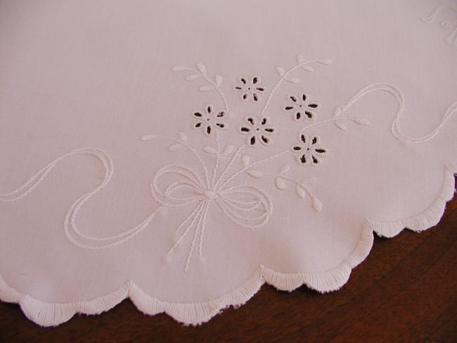 Gorgeous table centre in silk with bows of embroidered flowers,Mountmellick