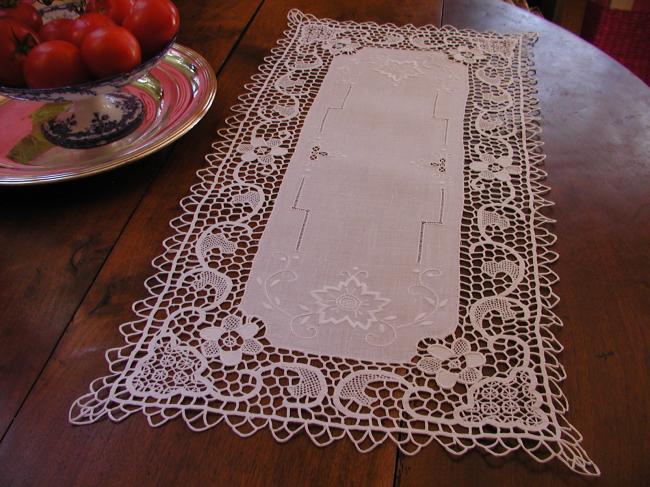 Lovely table runner with open and white embroidery and Venezia lace