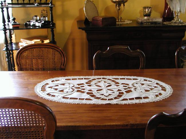 Gorgeous oval table centre with cutwork and raised embroidered flowers 1920