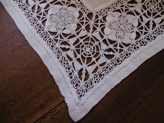 Wonderful table centre with Milan point lace 1920