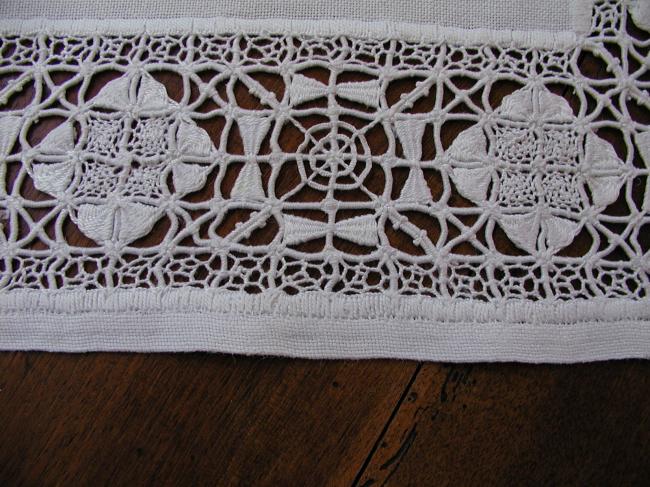 Wonderful table centre with Milan point lace 1920