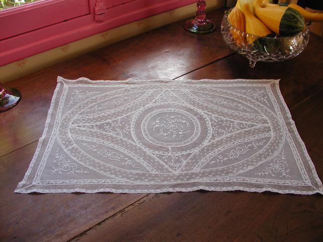 Lovely table runner in  'fond de bonnet' and patchworks of Valenciennes lace