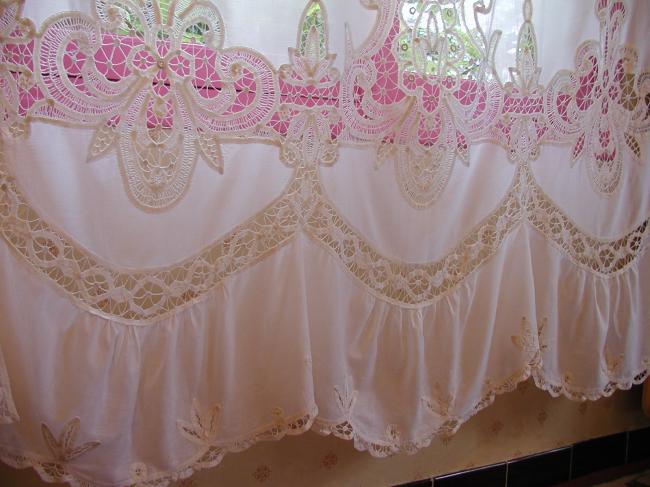 Wonderful curtain in cotton veil with superb Battenburg lace inserts 1900