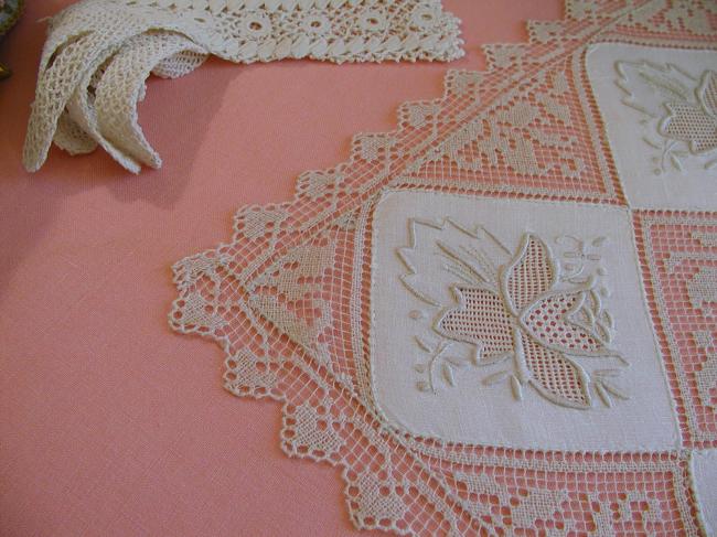 Super  table centre with hand-embroidery inserts & very fine filet lace edging