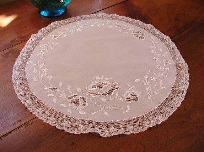 Marvellous table centre in lawn with silk embroidery of roses, Valenciennes lace