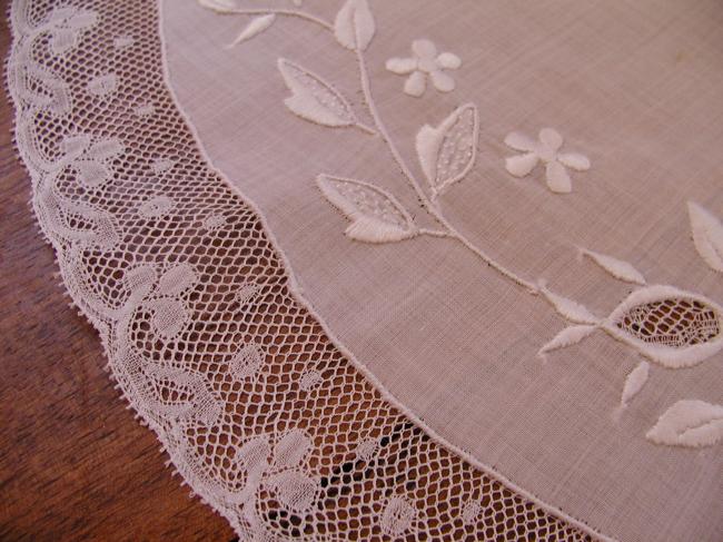 Marvellous table centre in lawn with silk embroidery of roses, Valenciennes lace