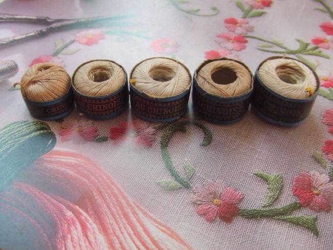 Belle série de fils de lin 'Au Chinois' de couleur écrue, N°300,180,150,100, 80