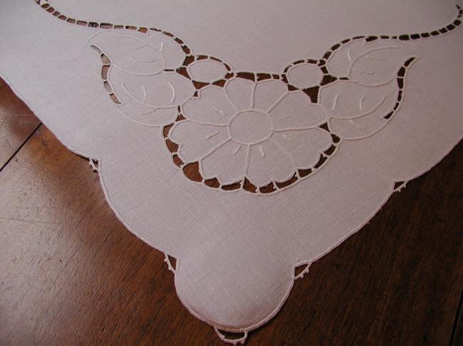 Lovely hand-made Richelieu embroidered table centre, 1930-40