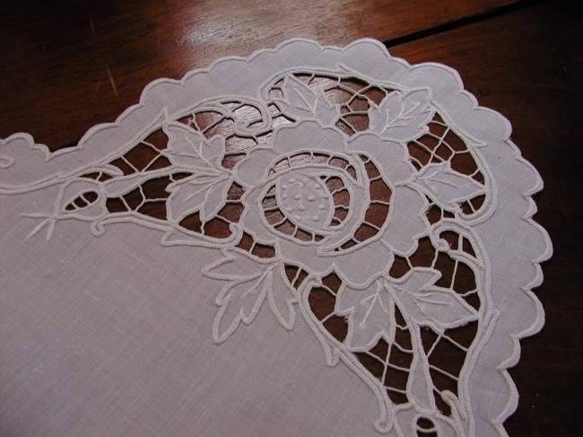 So fine and pretty table centre in cambric of linen with Richelieu embroidery