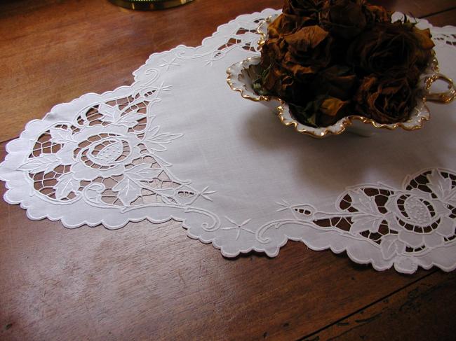 So fine and pretty table centre in cambric of linen with Richelieu embroidery