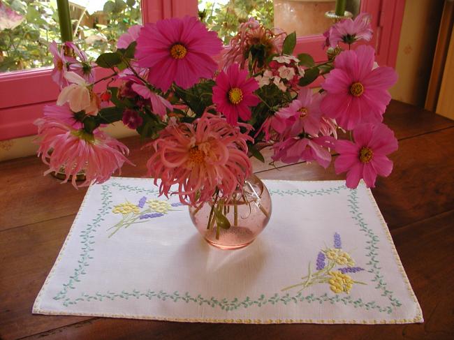 Gorgeous embroidered Muscaris and Narcissus flowers tray cloth