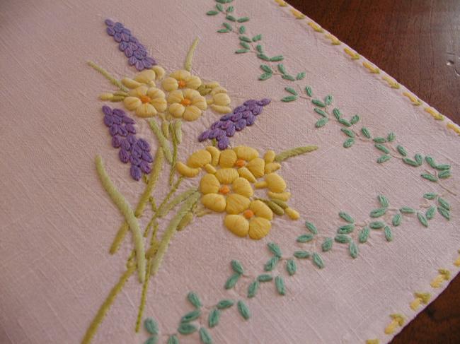 Gorgeous embroidered Muscaris and Narcissus flowers tray cloth