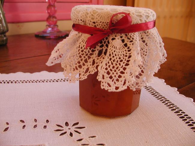 Lovely mask-lid in white cotton irish crochet lace