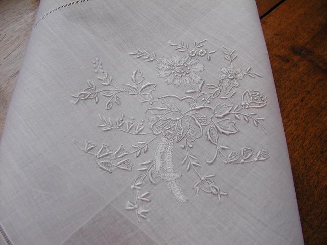 Stunning hand embroidered handkerchief with lovely bouquet of flowers