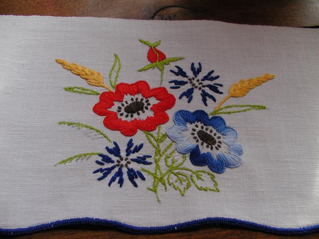 Gorgeous border  with hand-embroidered summer flowers