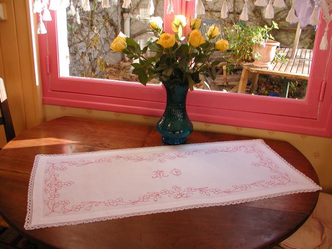 Charming table runner with hand-embroidered red flowers and monogram MC