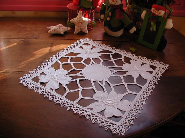Striking Richelieu handmade embroidered table centre with bobbin lace