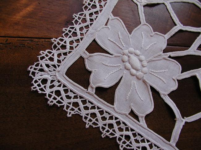 Striking Richelieu handmade embroidered table centre with bobbin lace