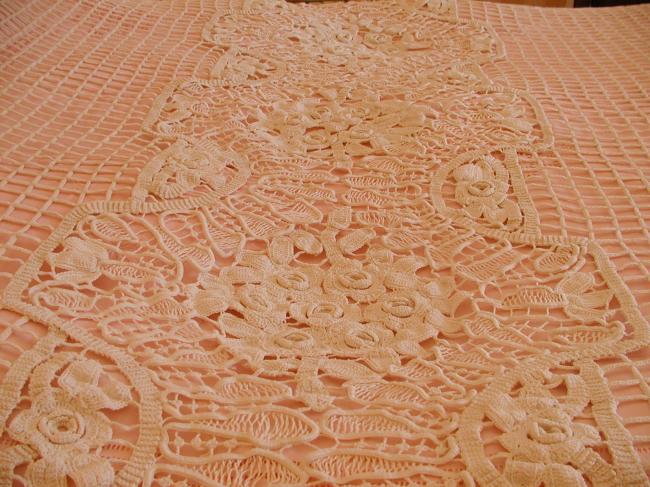 Exceptional bed-cover or huge curtain in crochet d'art lace with Milan tape lace