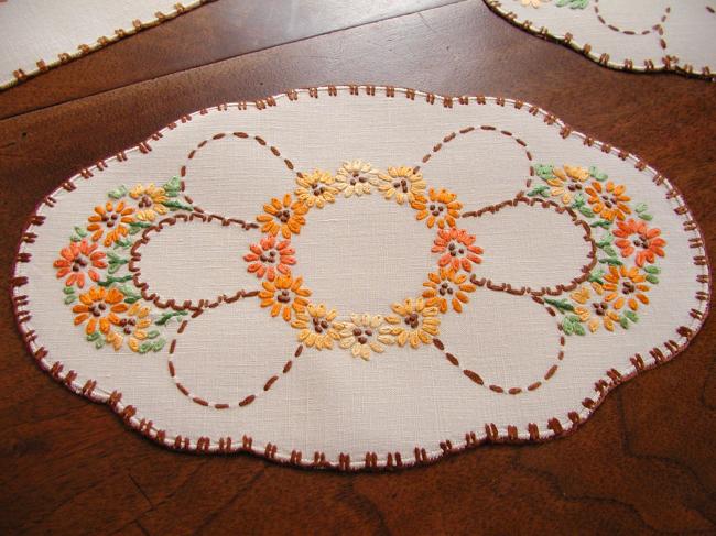 Georgeous cheval set with embroidered colourful automn daisies