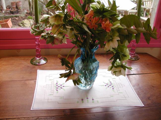Superb table centre with drawn thread rivers and tiny embroidered flowers