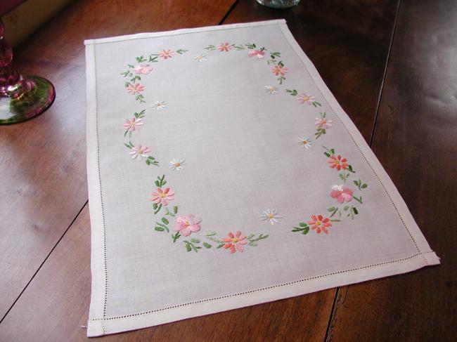Lovely tray cloth with embroidered garland of flowers